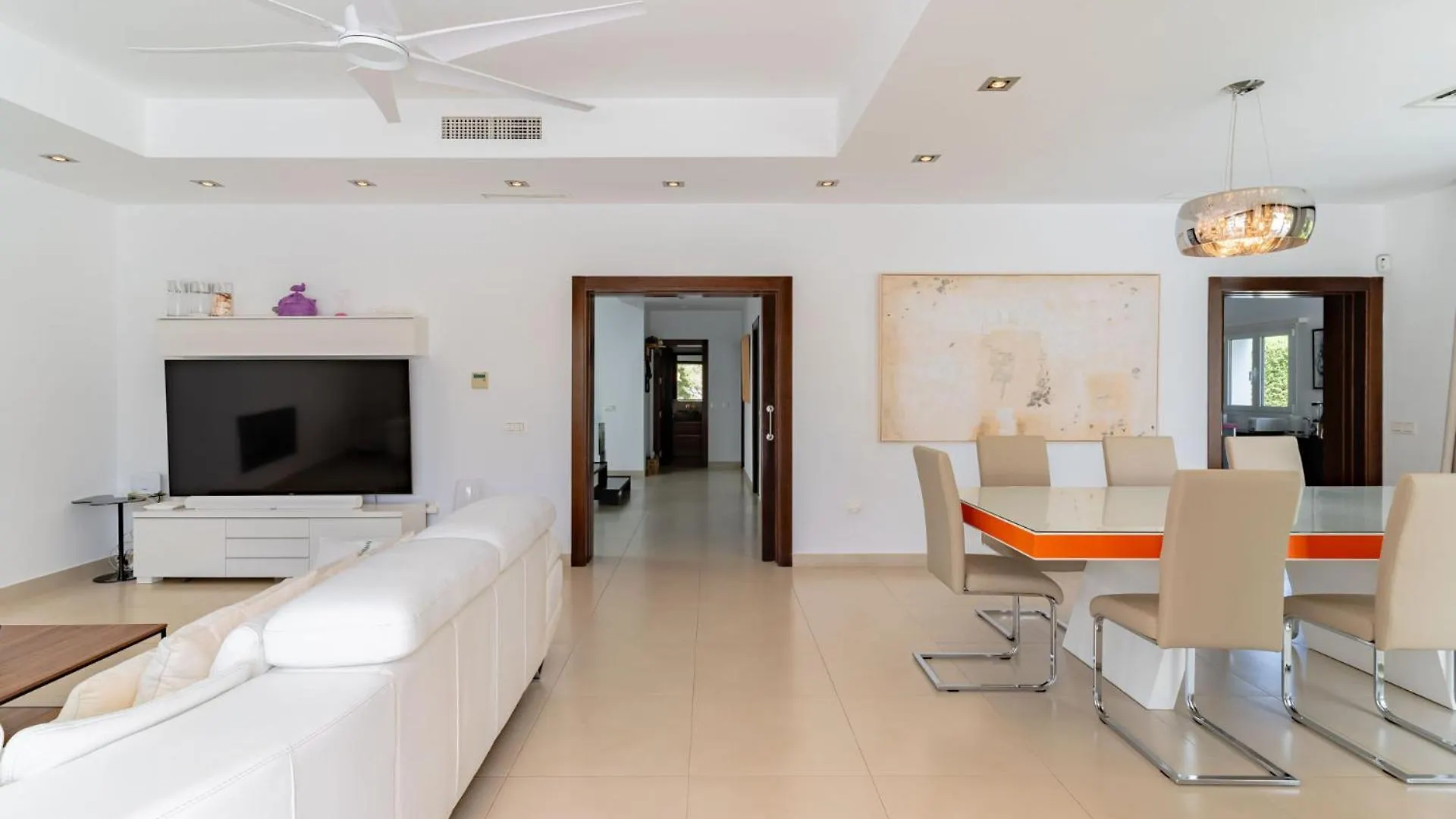 Elegant Villa In Marbella Spain