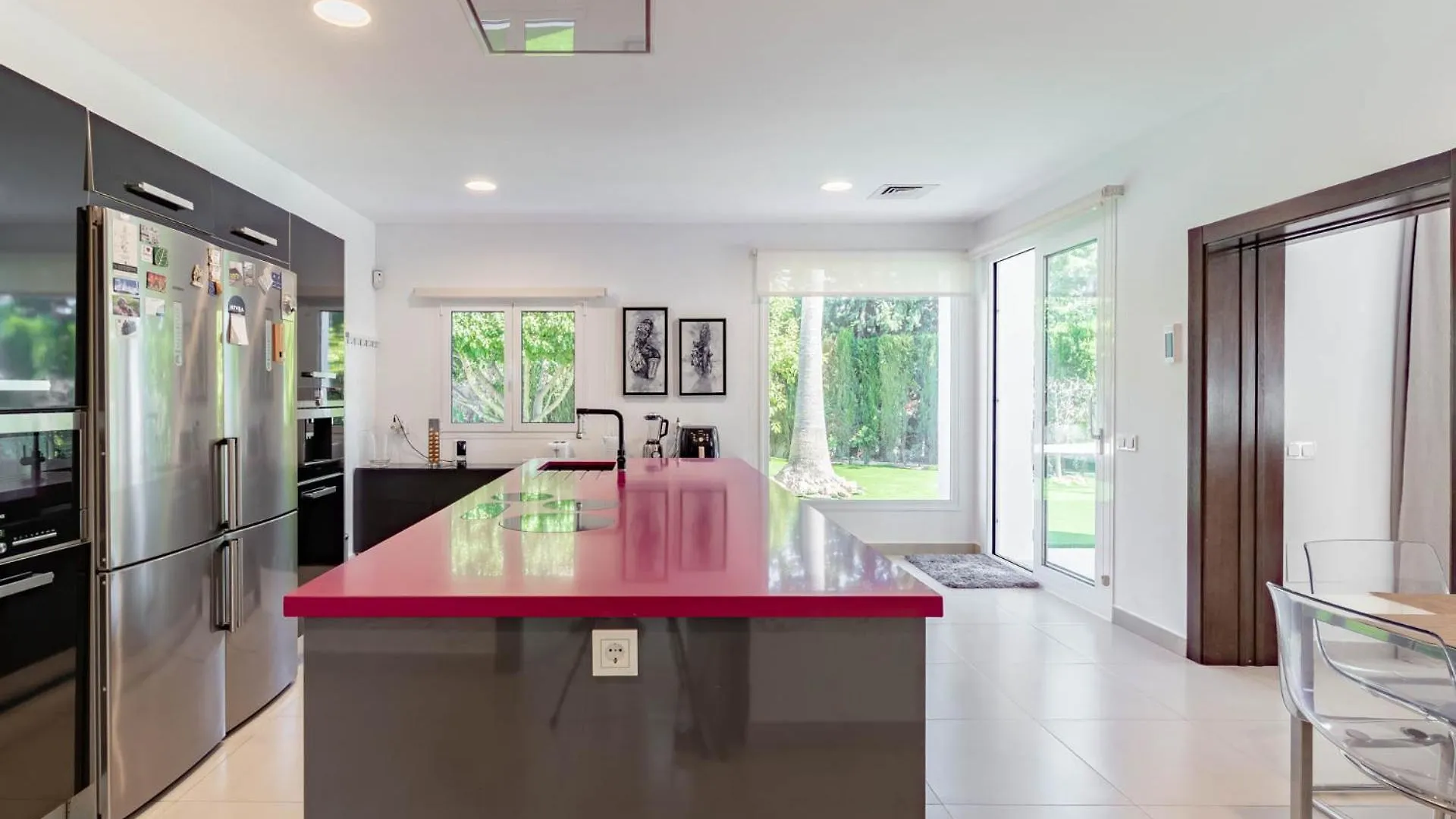 Elegant Villa In Marbella