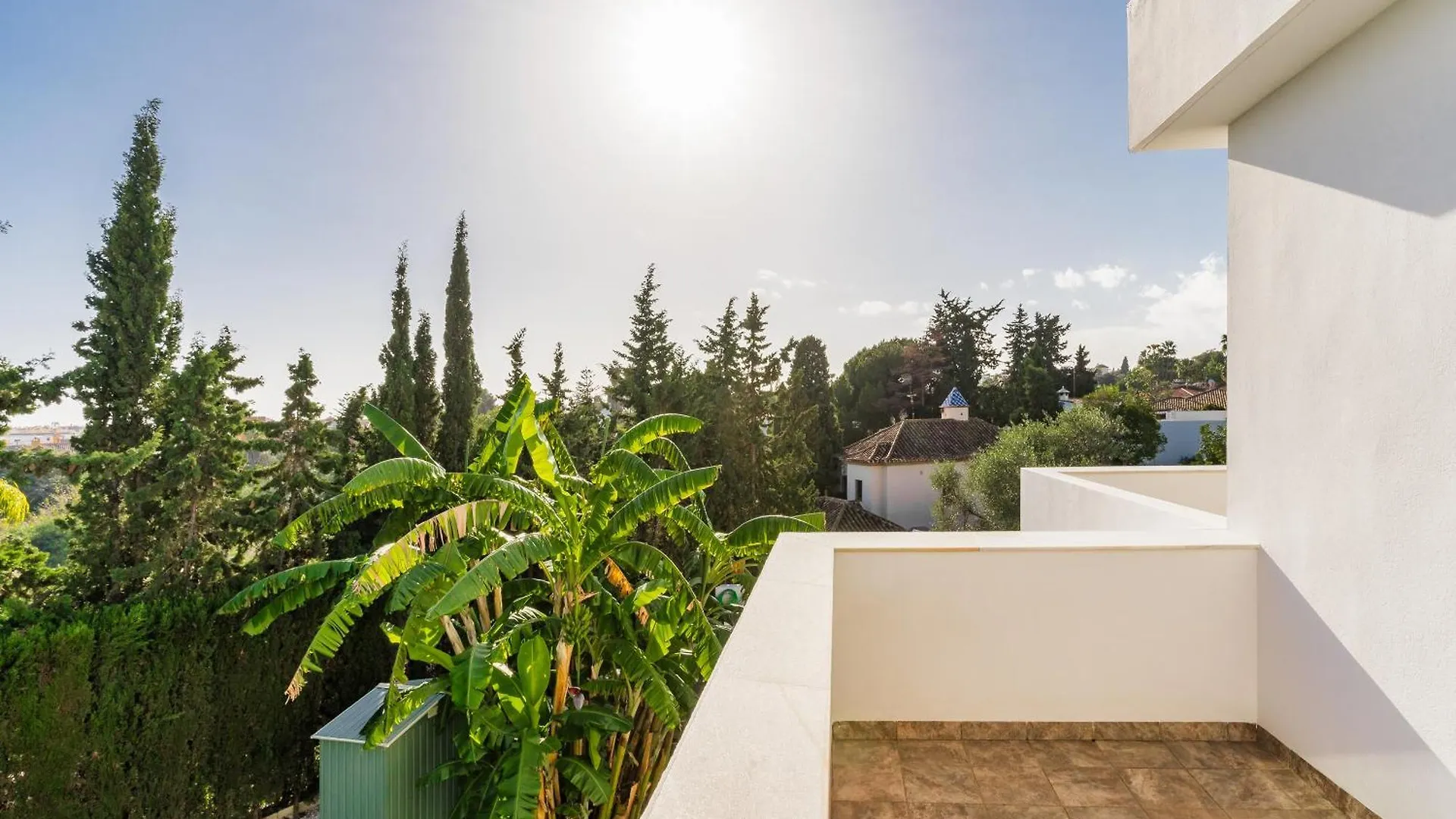 Elegant Villa In Marbella 0*,