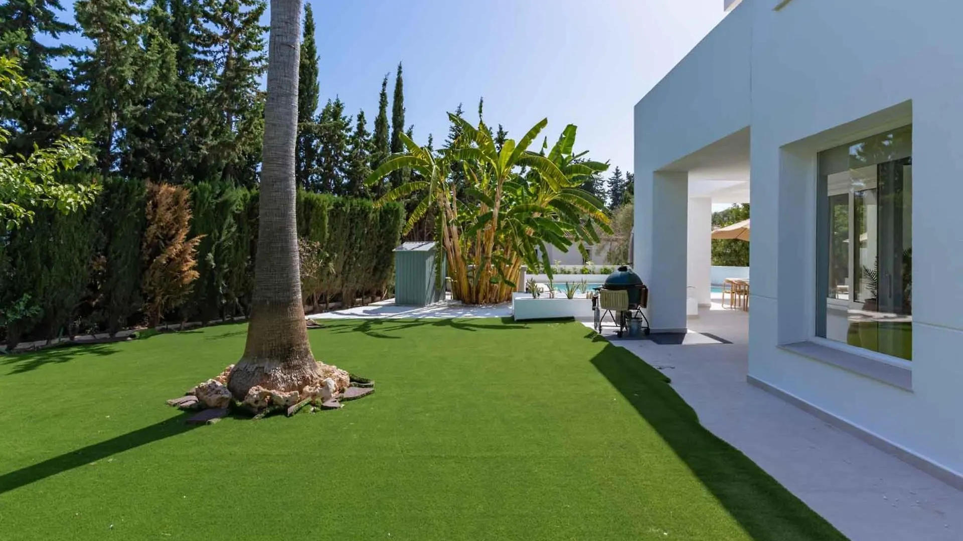Elegant Villa In Marbella 0*,