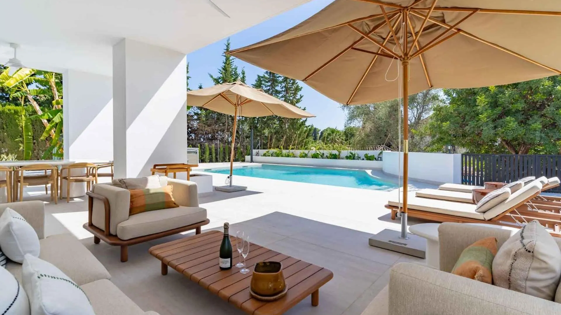 Elegant Villa In Marbella