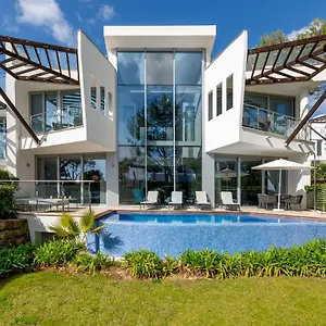 About Meisho Hills Villa