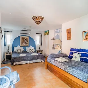 Tiphareth Villa
