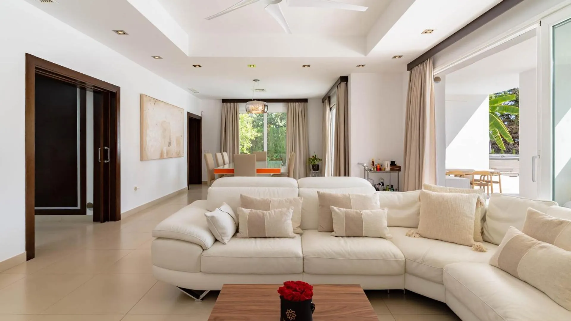 Elegant Villa In Marbella